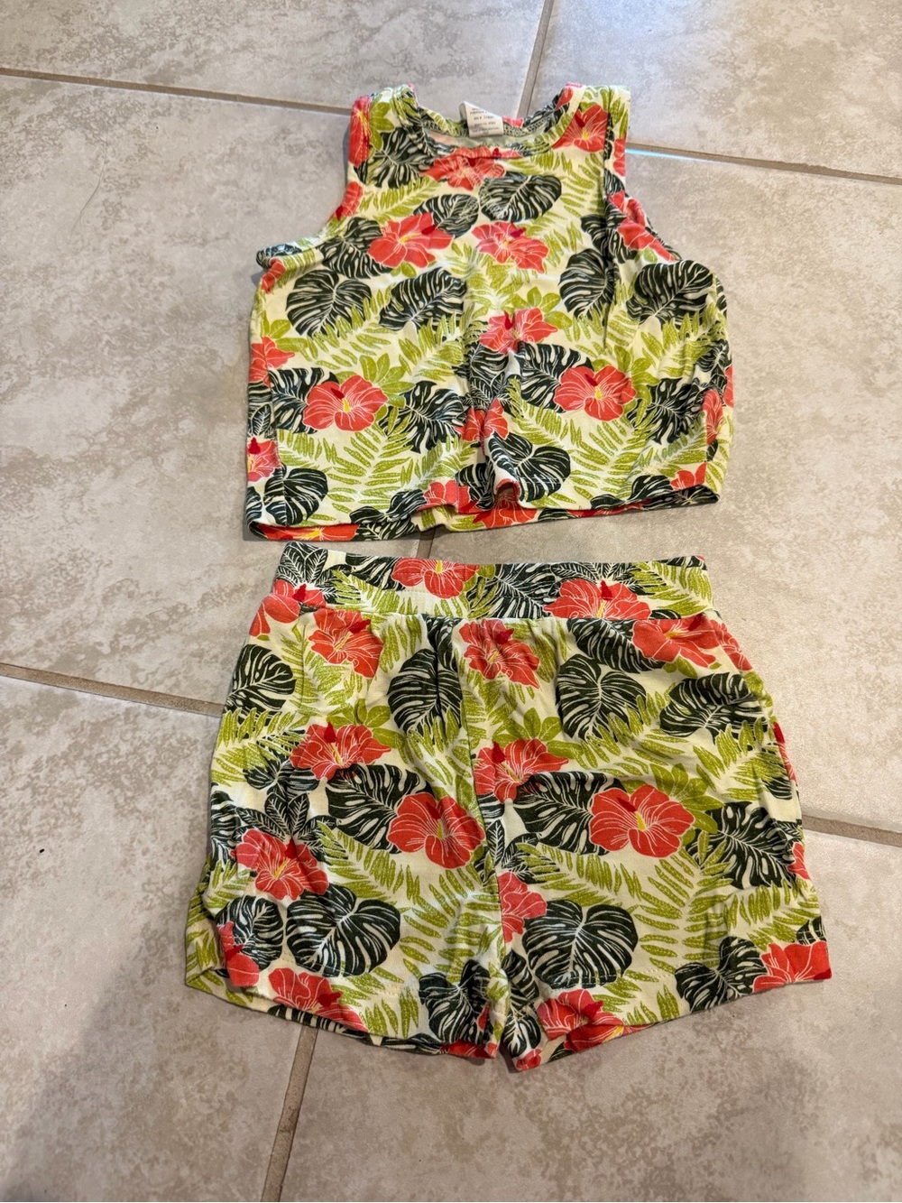 Kate Quinn tank and shorts set